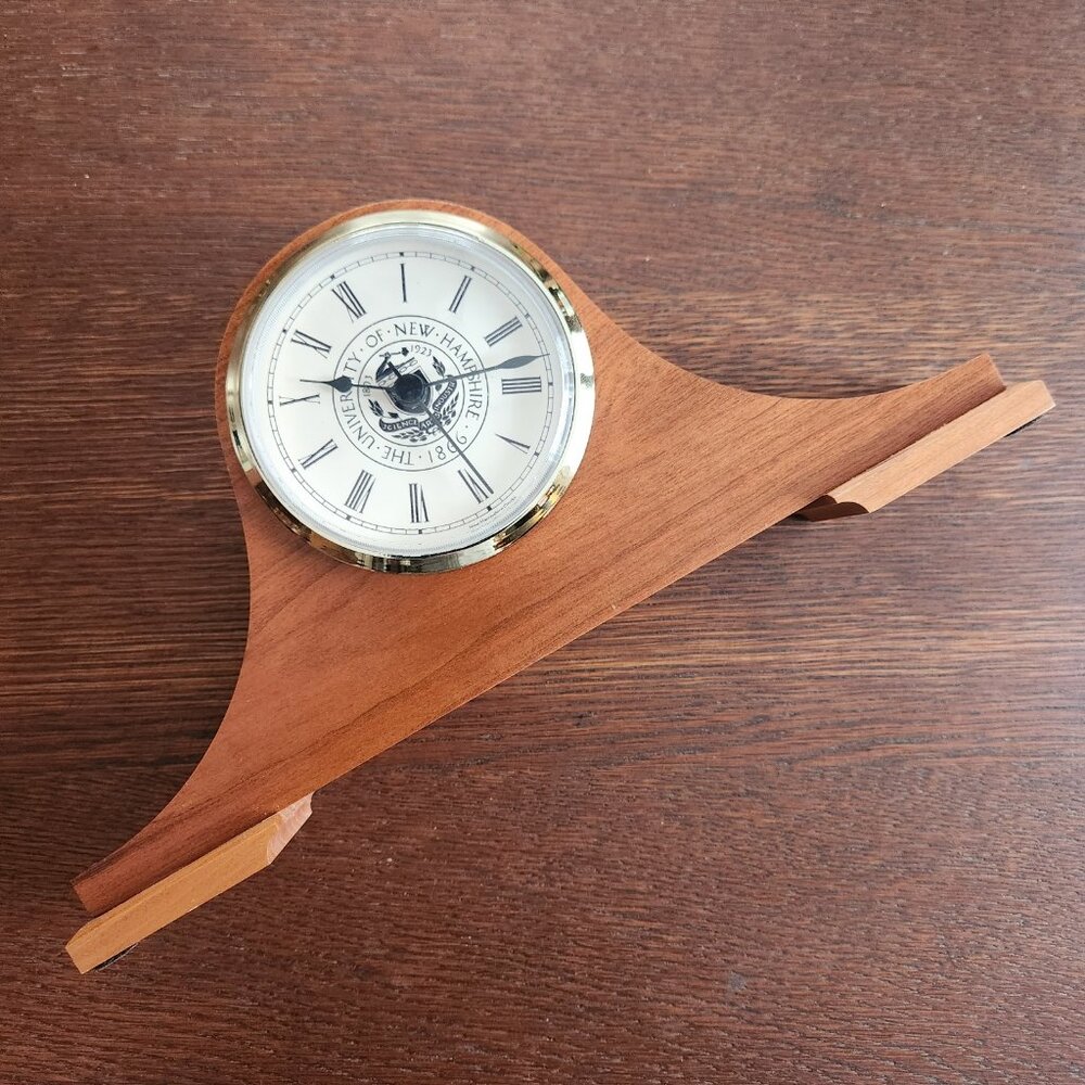 University Of New Hampshire Wooden Madison Cherry Mantle Desk Clock UNH NH WORKS - Picture 3 of 10